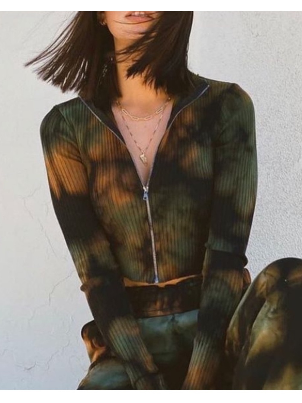 NWT Cotton Citizen Ibiza Turtleneck Ribbed Crop Top in Green Desert Mirage Sz XS - Picture 16 of 16